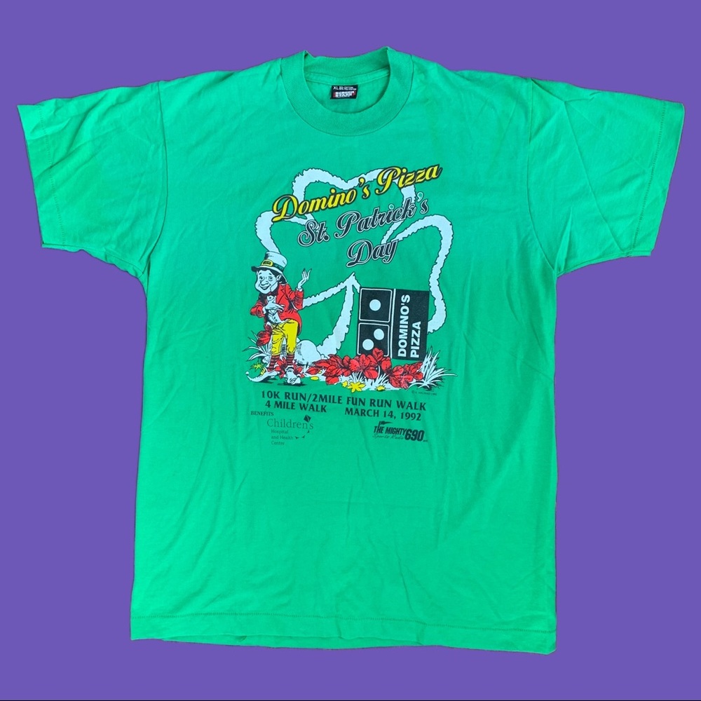 Vintage Single Stitch Domino's Pizza L Shirt